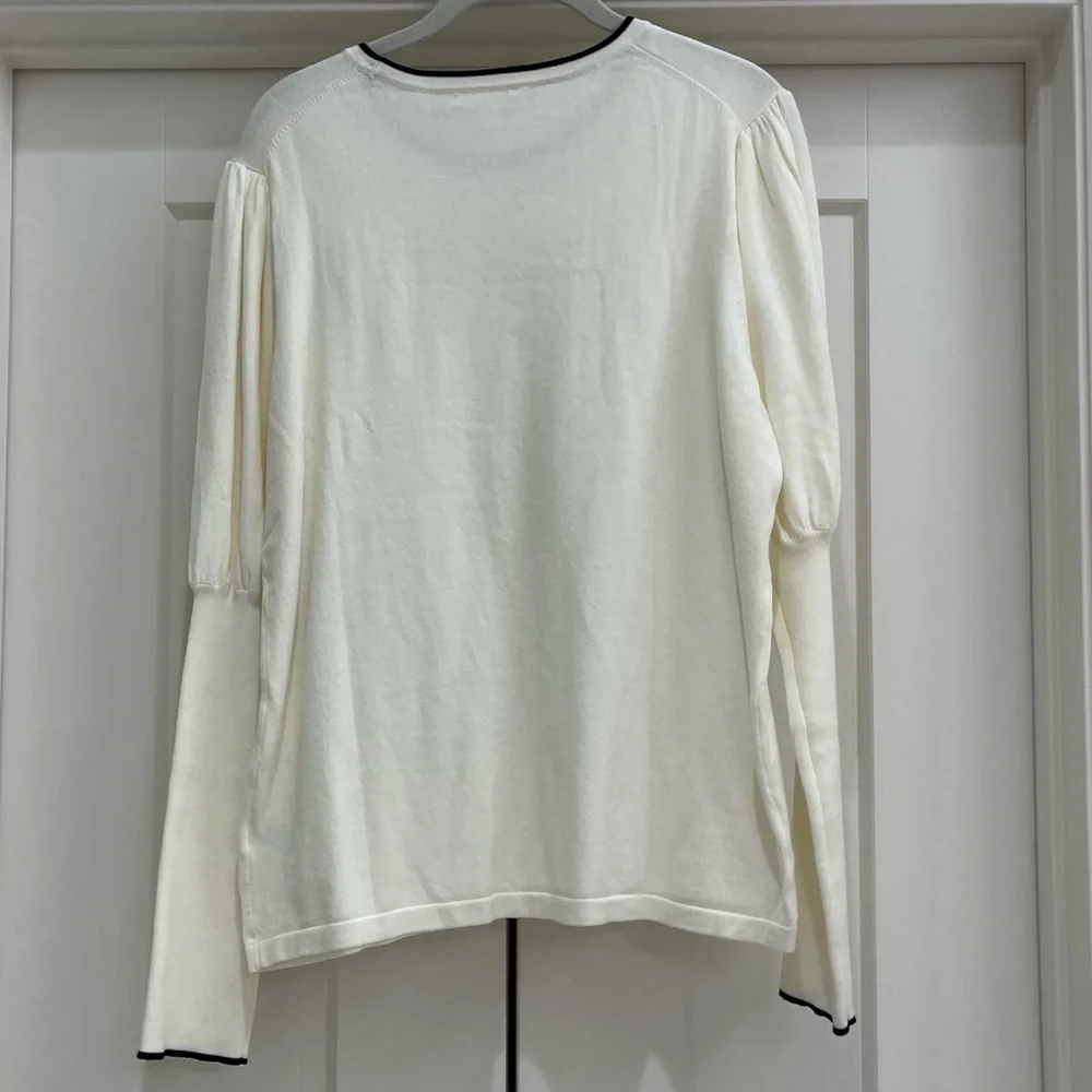 Riley & Rae Blouse - Picture 2 of 3